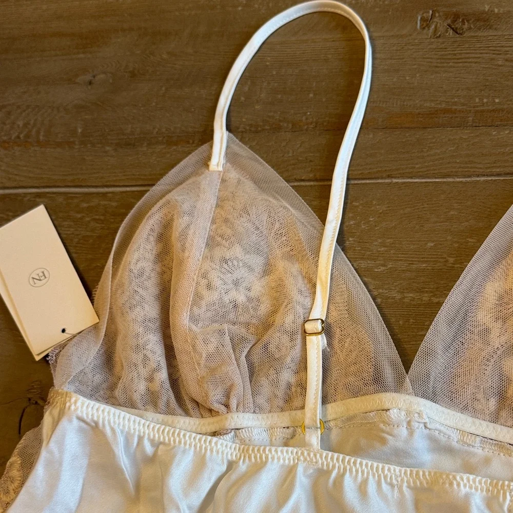 Flora Nikrooz Rosa Cami Short Set - Ivory - Floral Lace Trim - Large - NWT - Picture 7 of 14